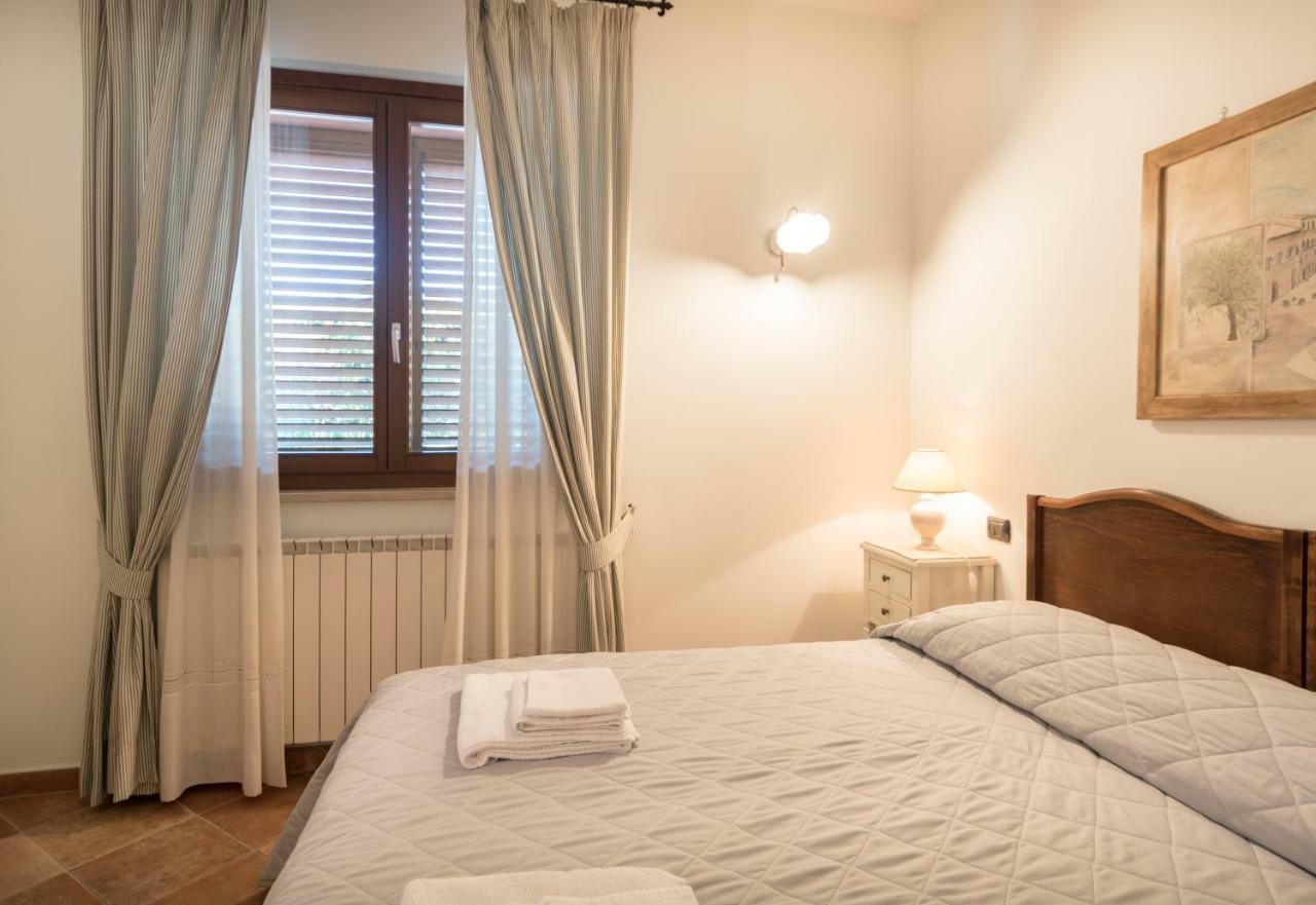 Bed & Breakfast Al Pian D'Assisi Bagian luar foto