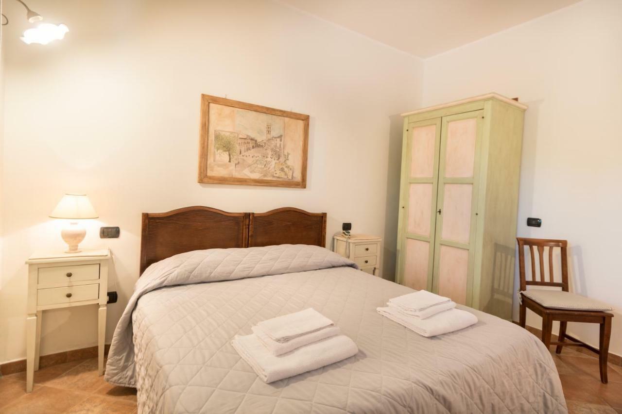 Bed & Breakfast Al Pian D'Assisi Bagian luar foto