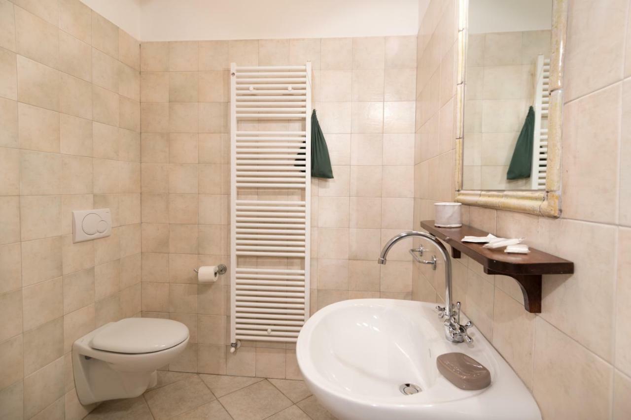 Bed & Breakfast Al Pian D'Assisi Bagian luar foto