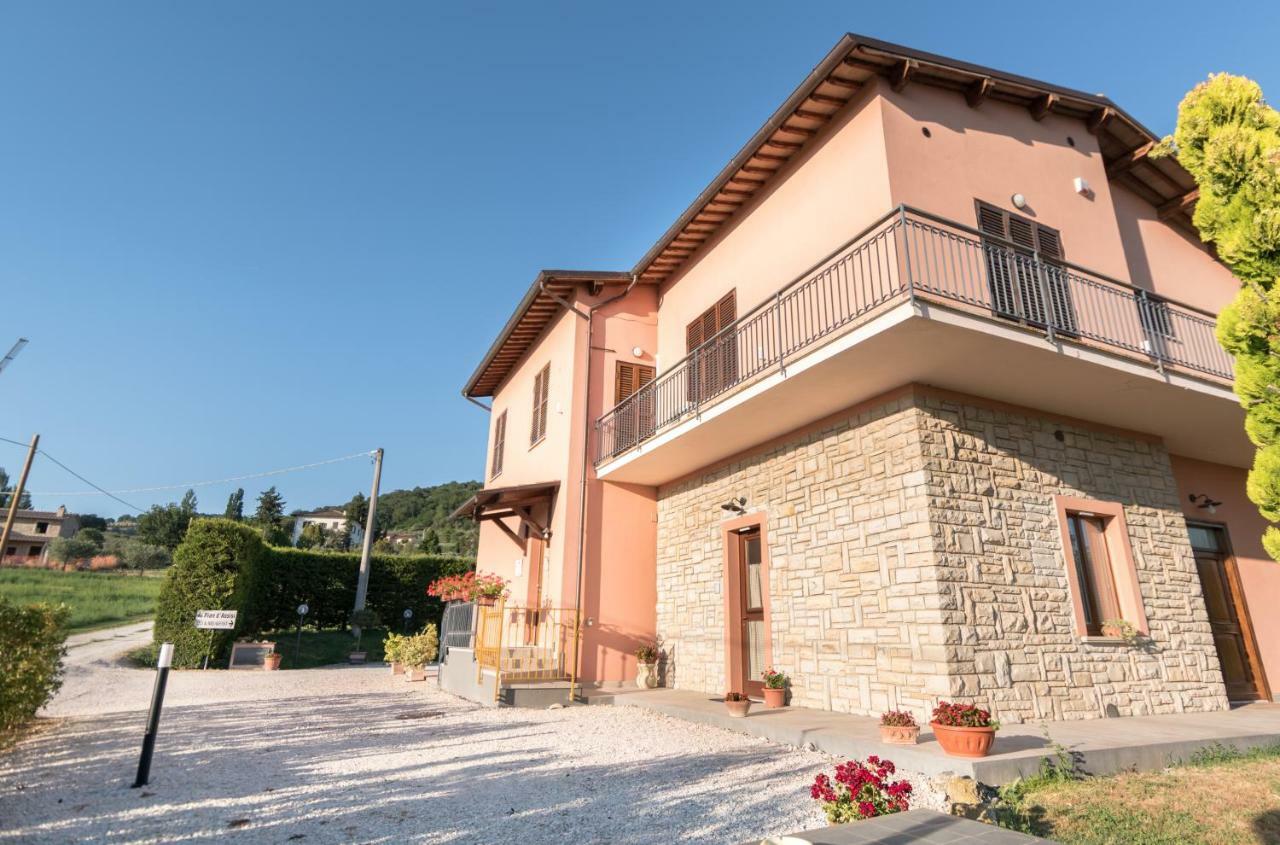 Bed & Breakfast Al Pian D'Assisi Bagian luar foto