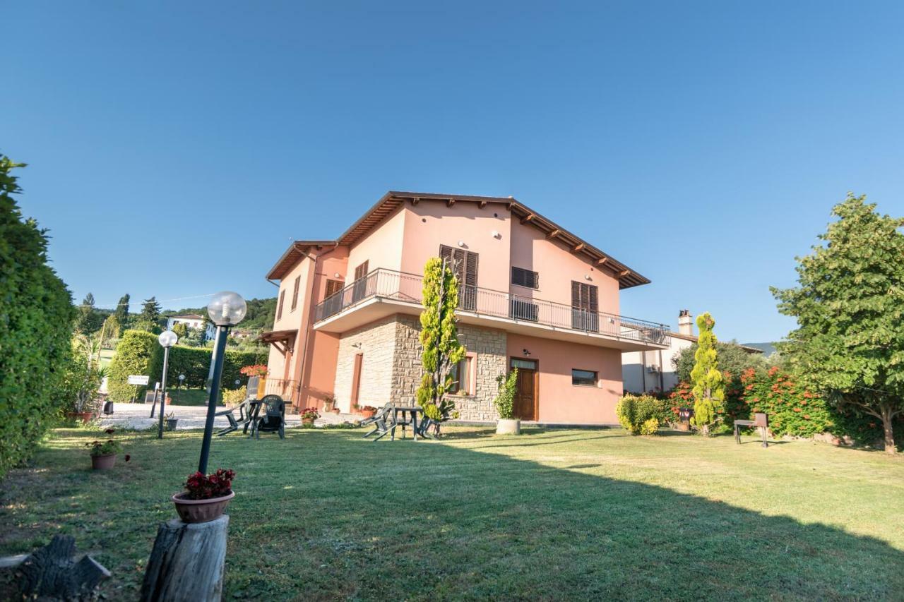 Bed & Breakfast Al Pian D'Assisi Bagian luar foto