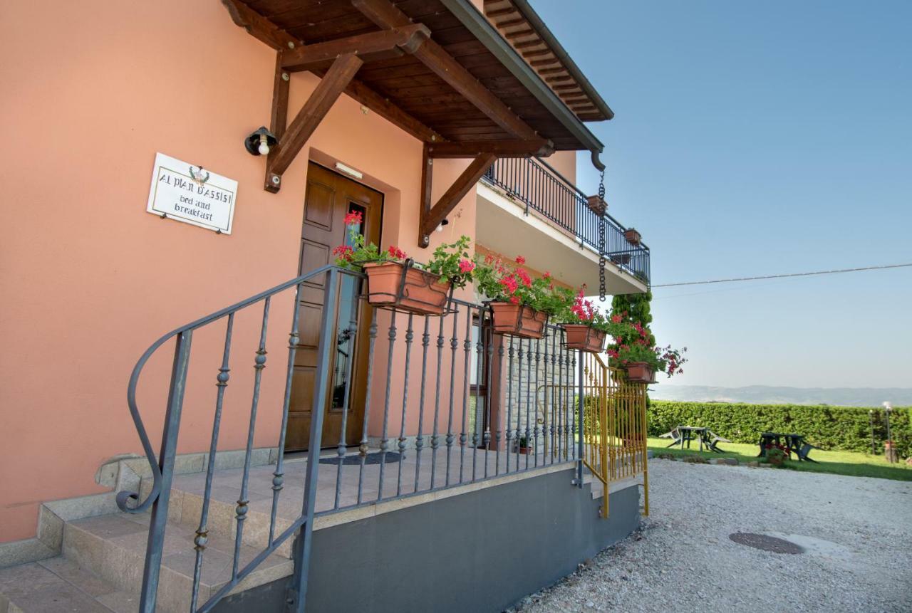 Bed & Breakfast Al Pian D'Assisi Bagian luar foto