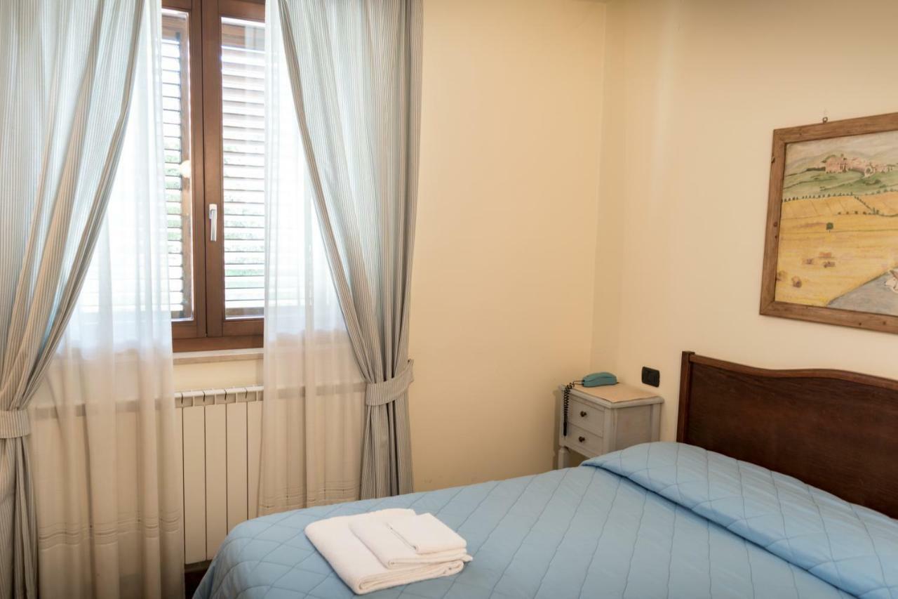 Bed & Breakfast Al Pian D'Assisi Bagian luar foto
